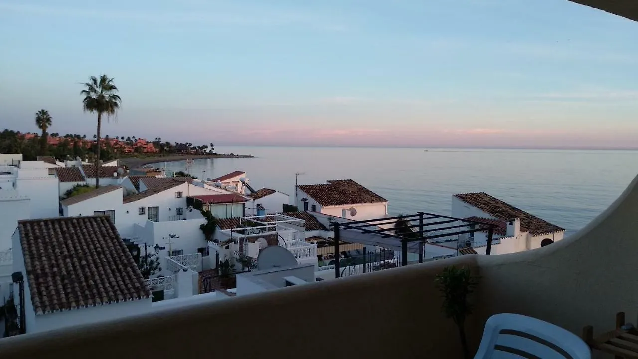 Apartment Ferienwohnung Casa Cachita-En 1ª Linea De Playa Estepona Spanien